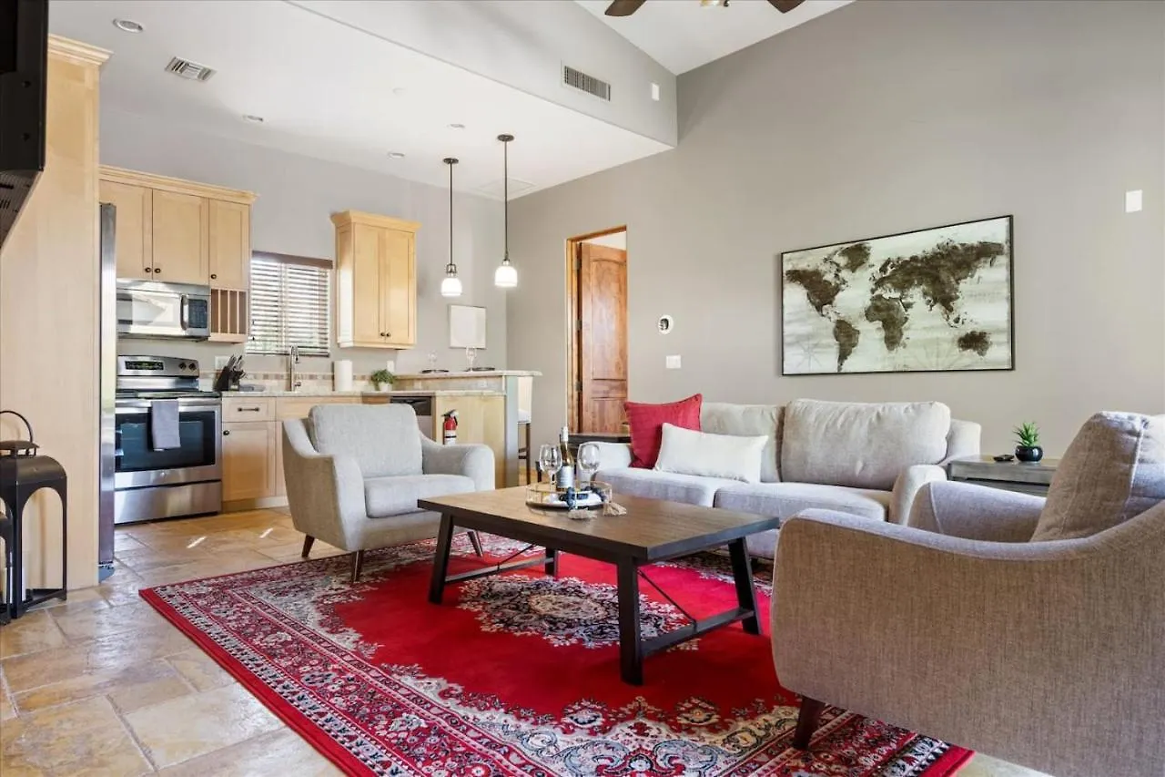 Two Homes-Pickleball-Batting Cage-Sand Volleyball Scottsdale
