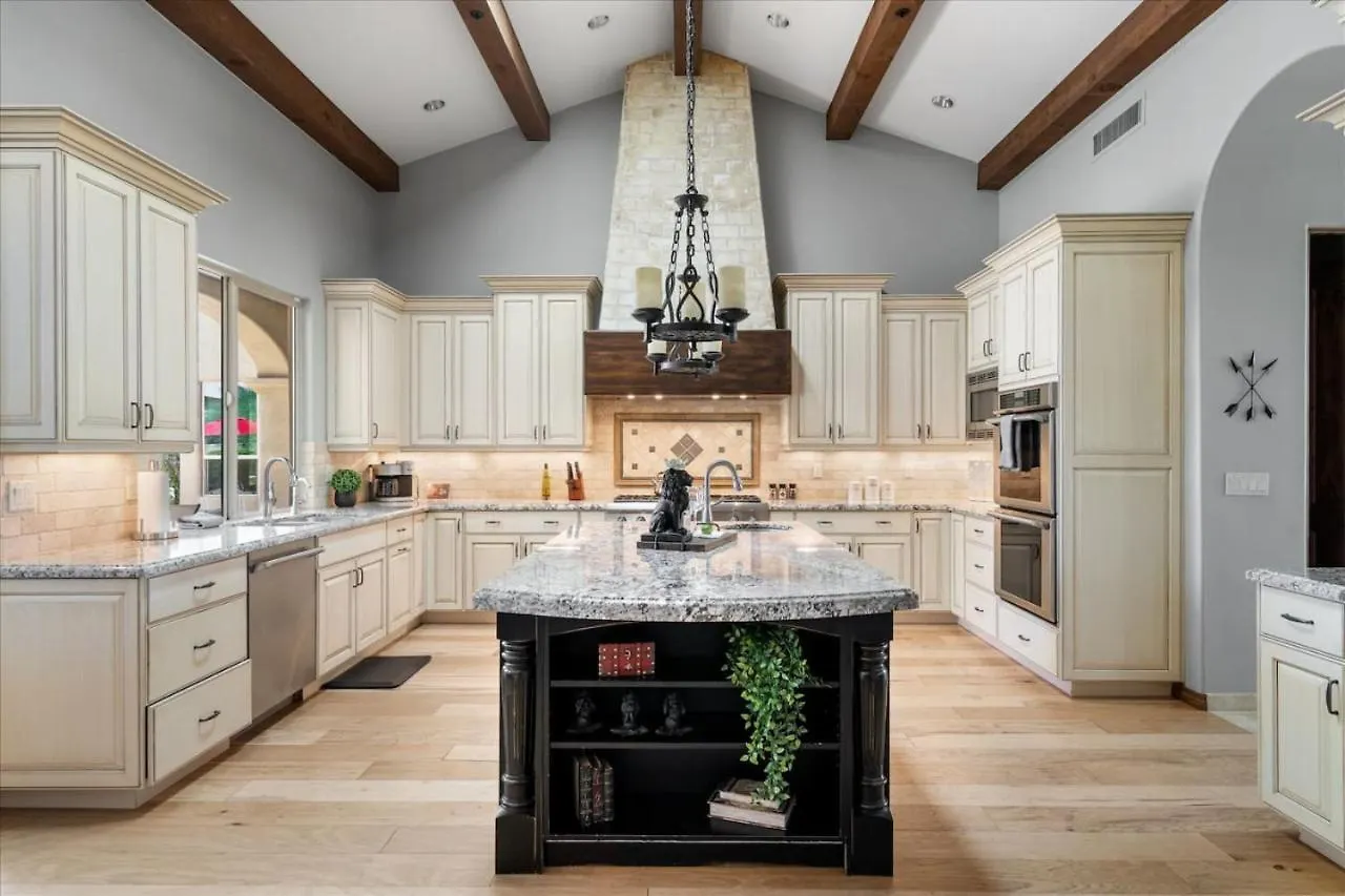 Two Homes-Pickleball-Batting Cage-Sand Volleyball Scottsdale