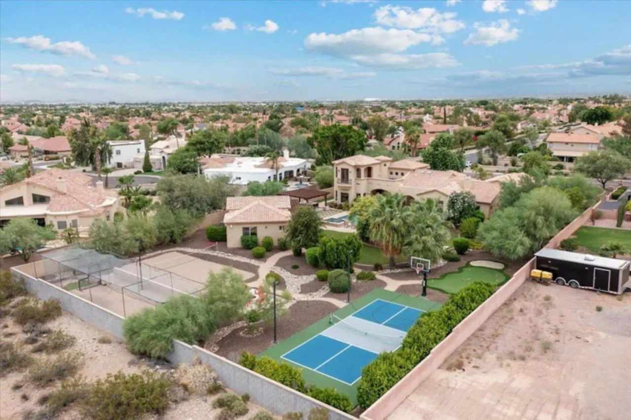 Two Homes-Pickleball-Batting Cage-Sand Volleyball Scottsdale 0*,  Estados Unidos